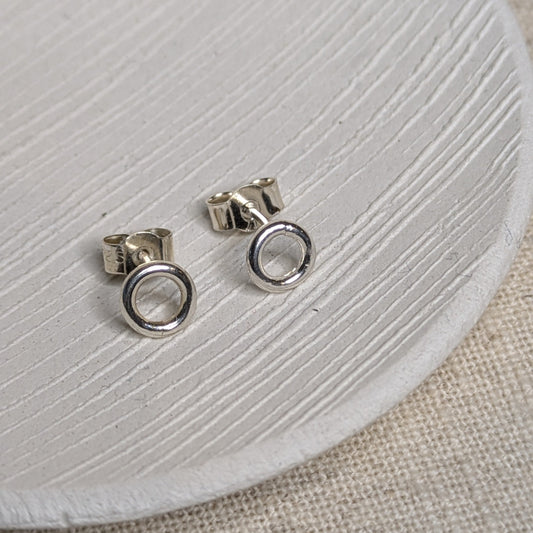 Dainty circle earrings